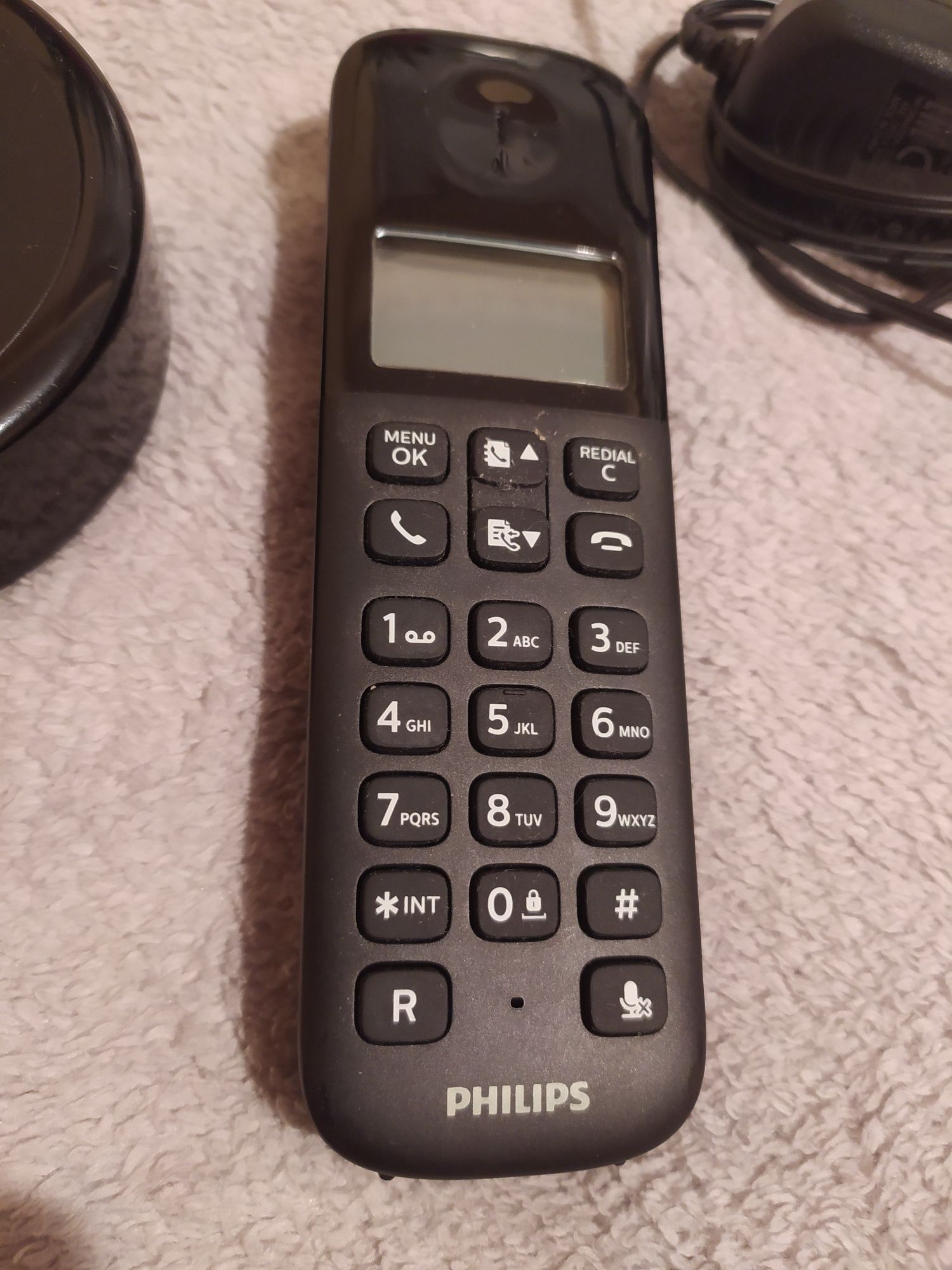 Telefon bezprzewodowy Philips D130