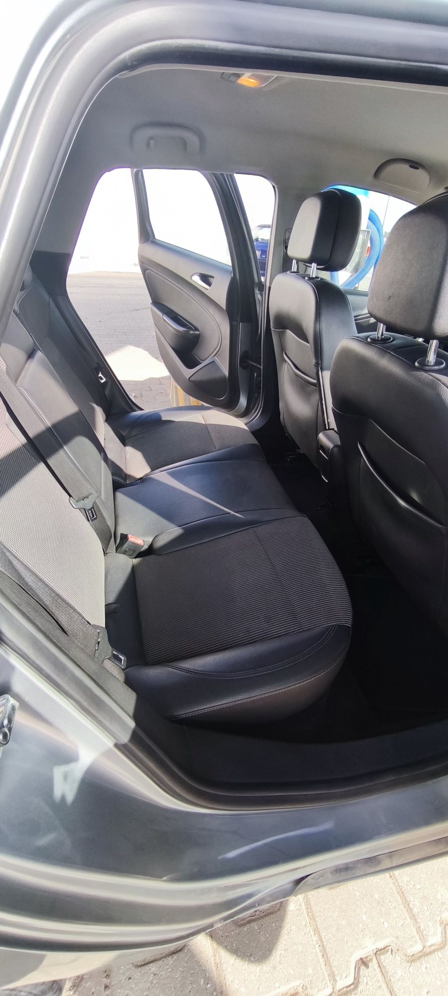 Opel Astra Tourer EcoFlex 1.3 de 2011