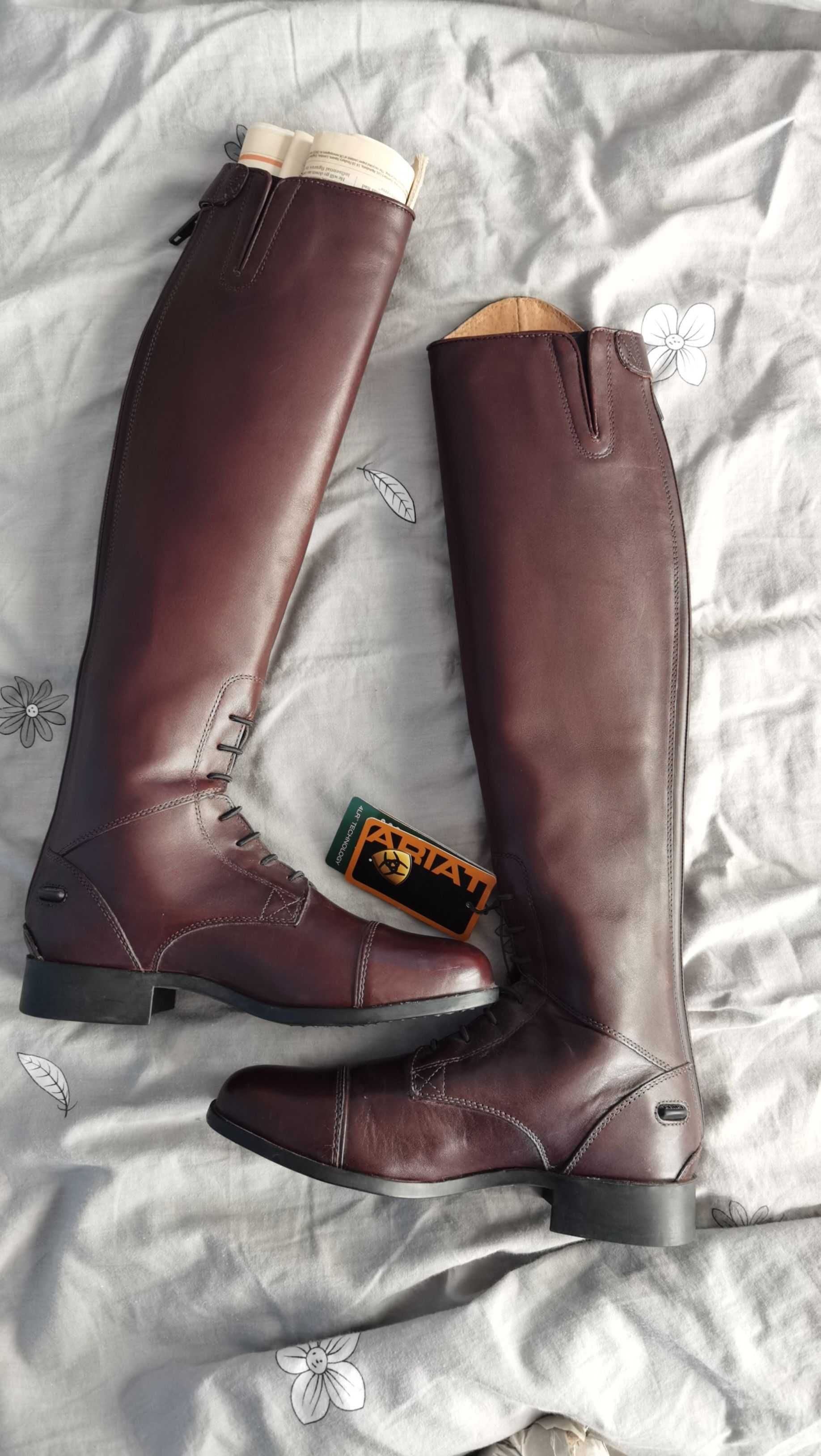 Sprzedam NOWE Oficerki Ariat Heritage Contour Field ZIP 37.5