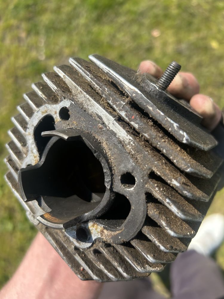 Cylinder Jawa 50 Kaczka mustang Ogar 200