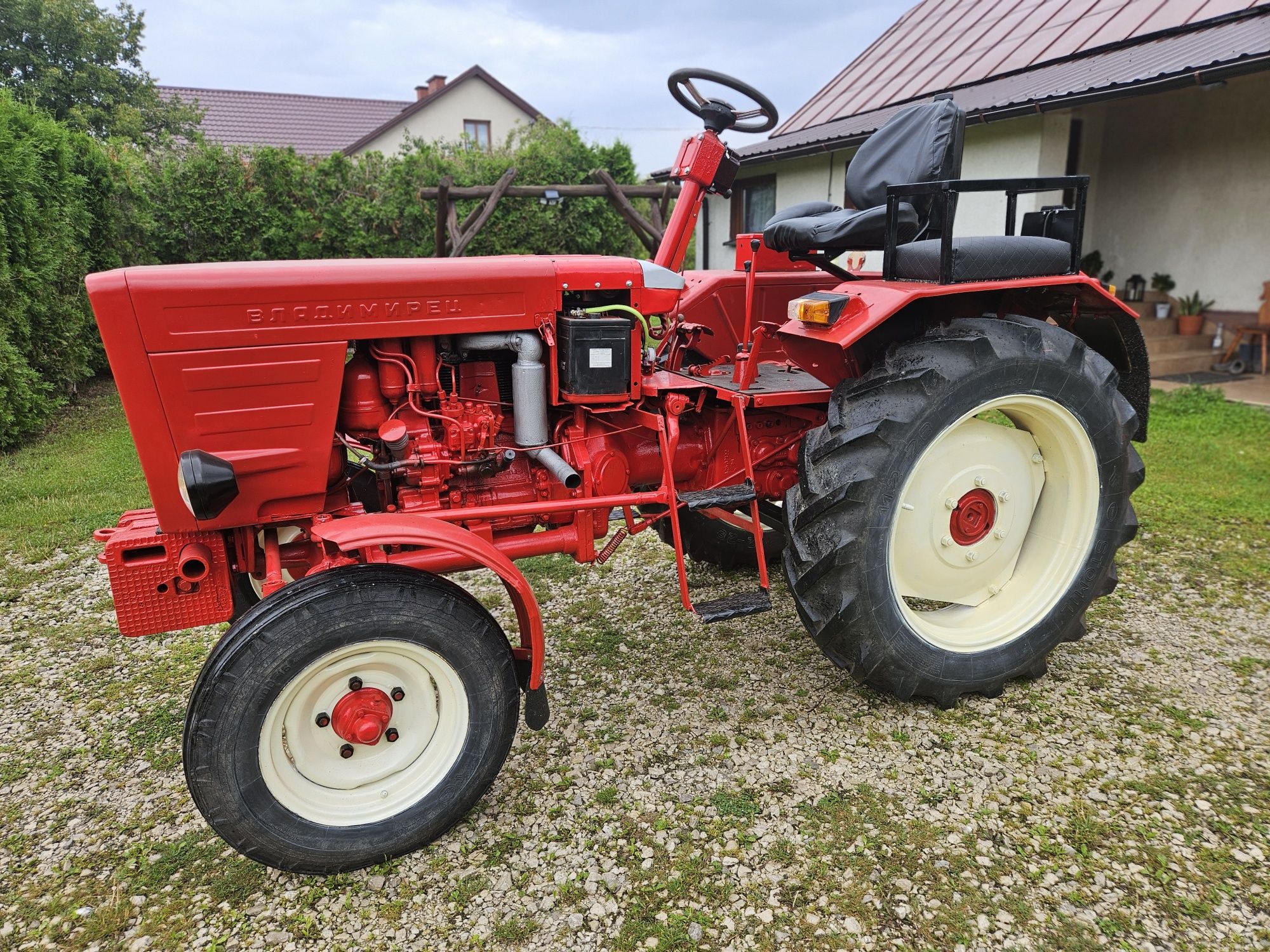 Sprzedam t-25 zarejestrowany.