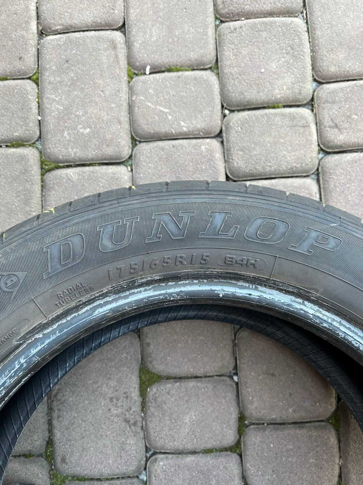 Opony Dunlop Sport Fastresponse  175/65/15 84H 7mm