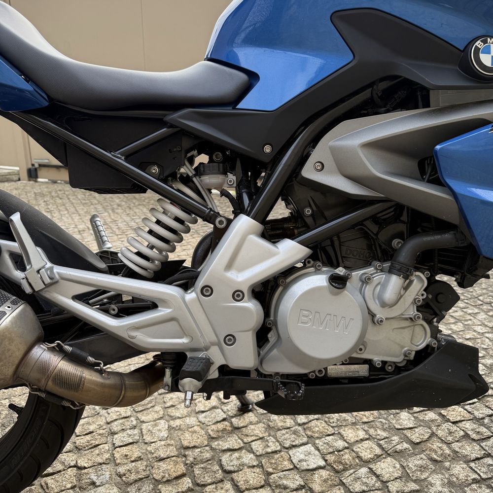 Mota Bmw G310R - Escape Akaprovic - 4400Km - Como Nova