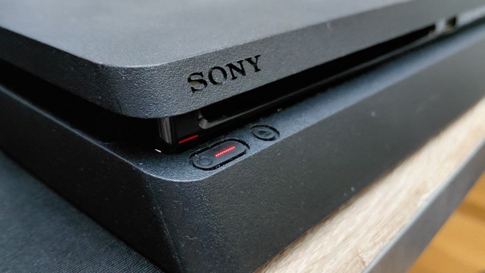 Konsola PS4 Slim 750GB - soft 12.02 GoldHen