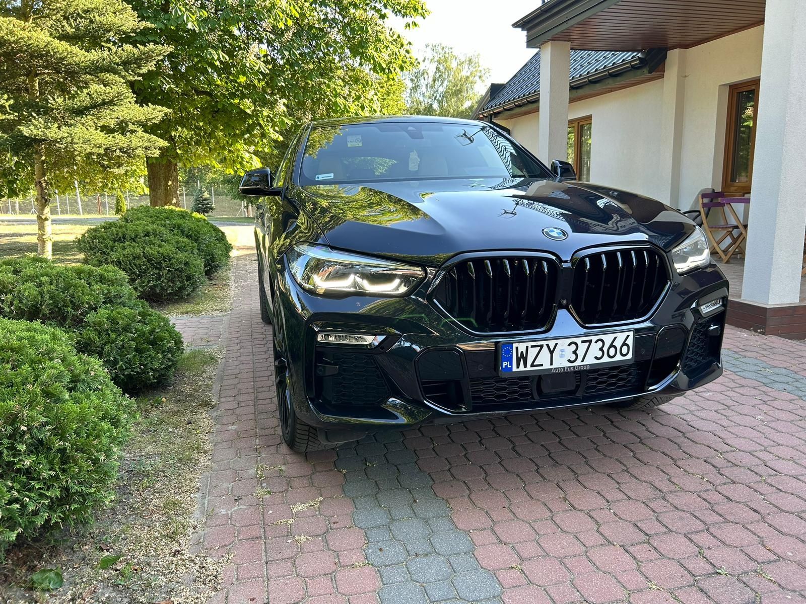 Bmw x6 40i 3.0 Benzyna 340 KM Salonowy,