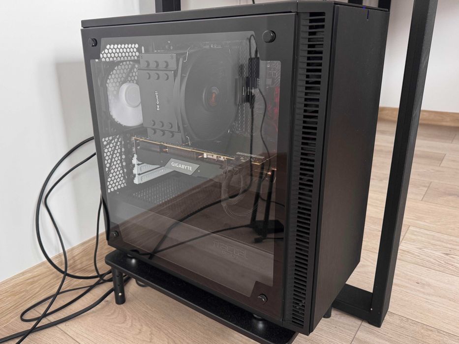 PC Komputer _ Ryzen 7 5800x3d _ 2070 Super _ 32 GB RAM _ 3 dyski _