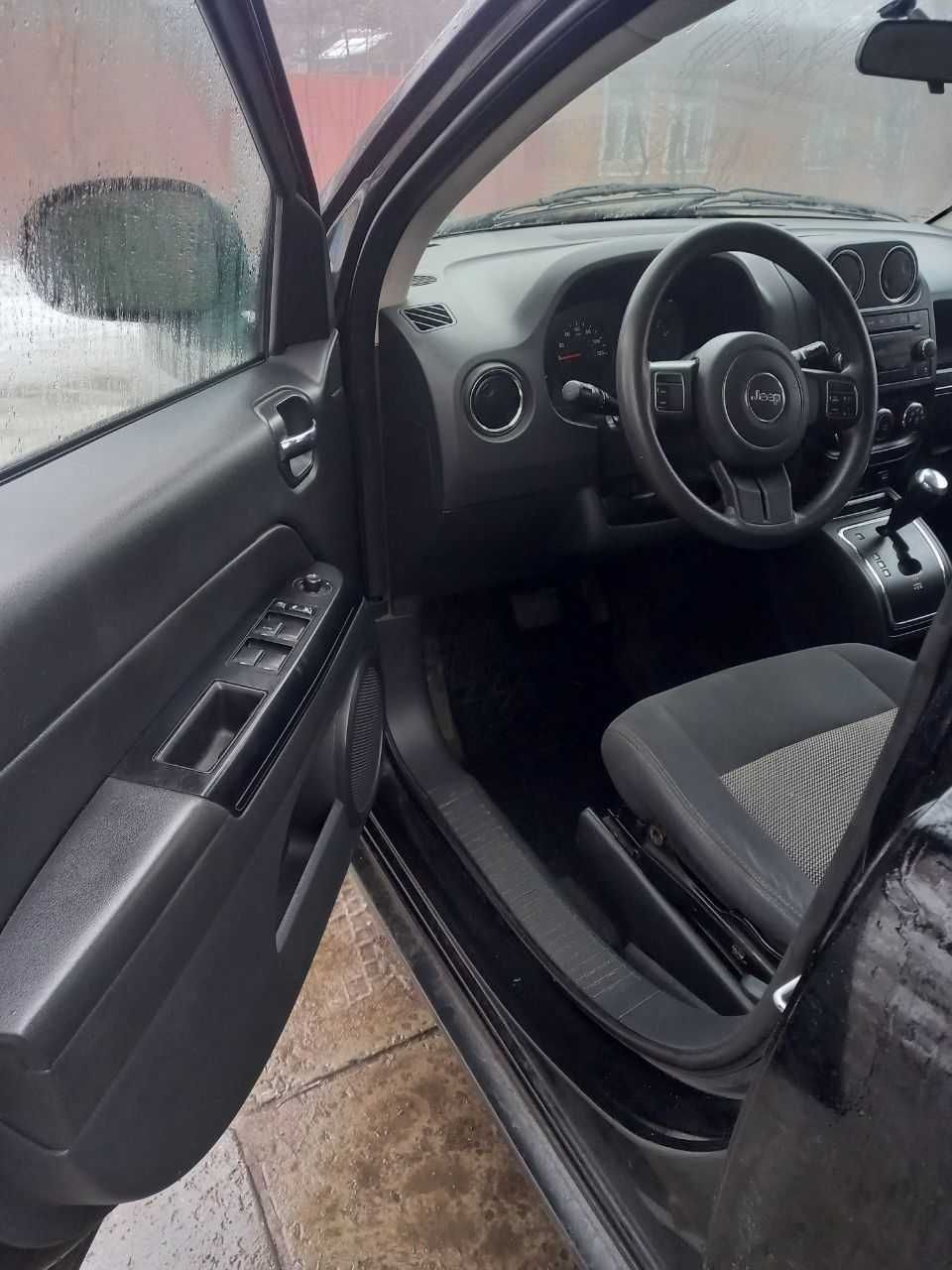 продам авто Jeep Compass