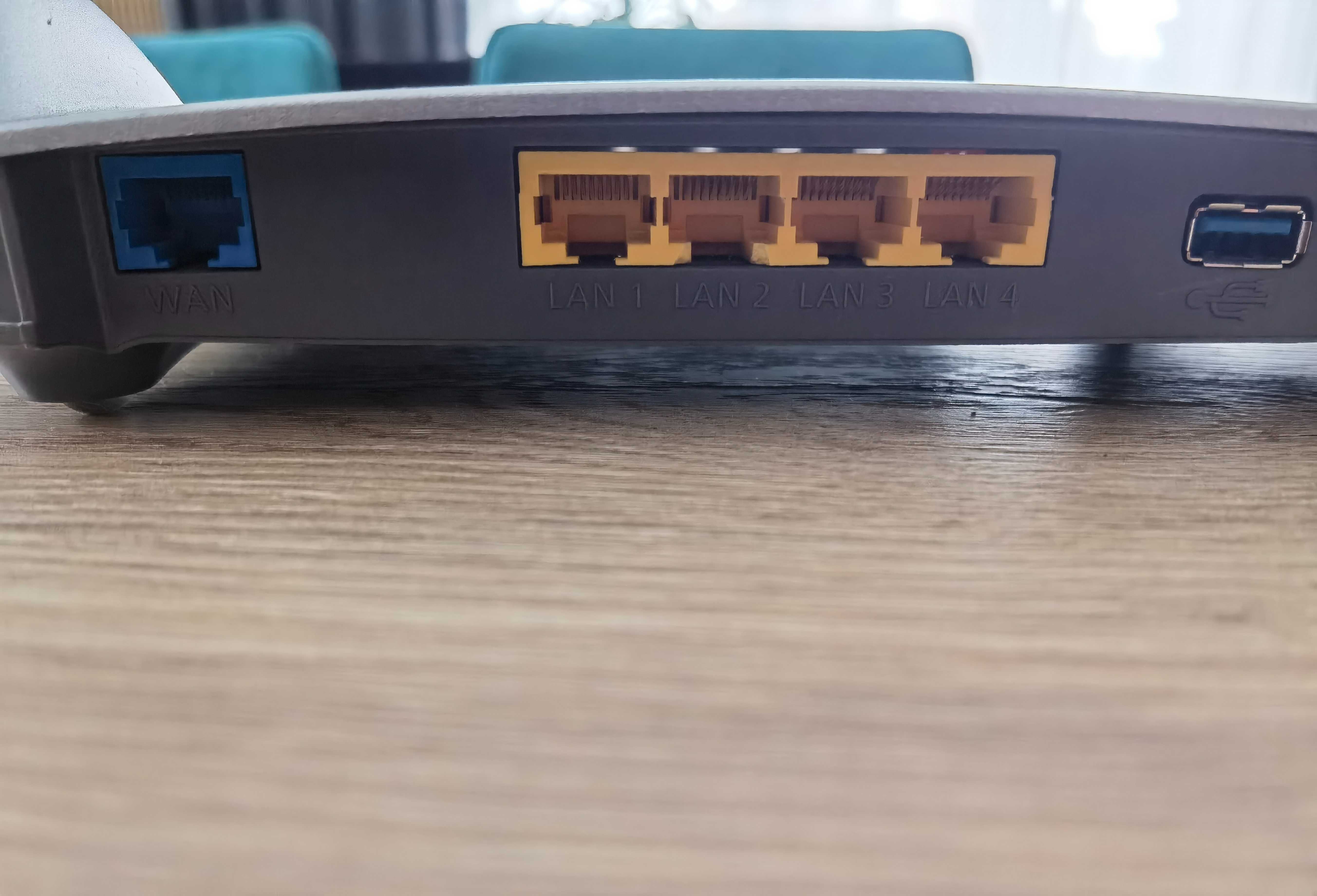 Router Fritzbox Fritz!Box 4040 WiFi B,G,N,AC/Mesh/Menu PL