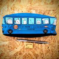 Дитячий шкільний пенал у вигляді автобуса