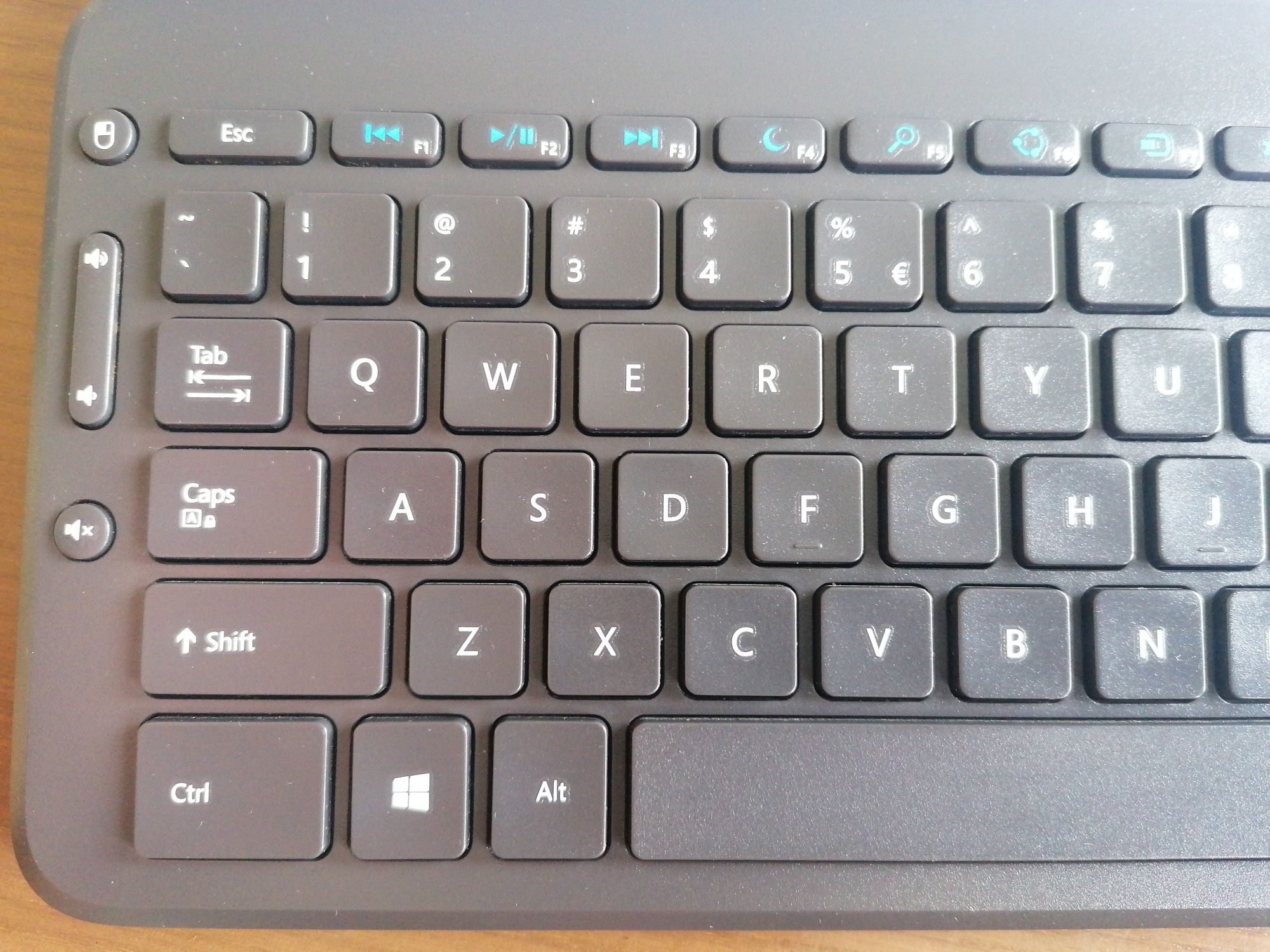 Klawiatura bezprzewodowa Microsoft all i one