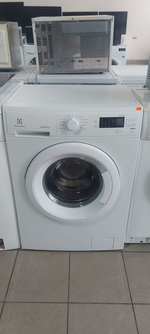 Пральна машина Elektrolux EWS11064EW 45 см