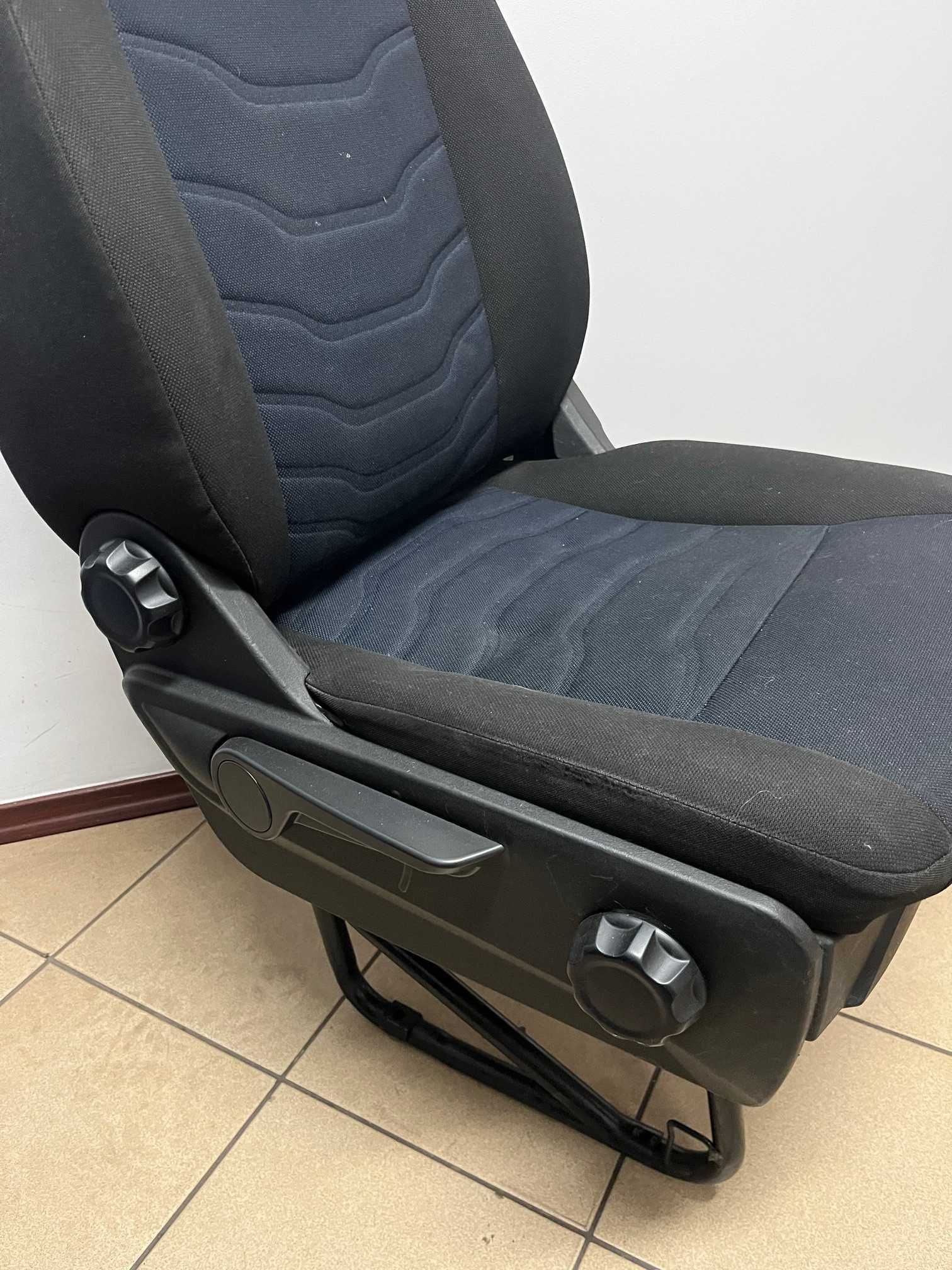 Fotel PASAŻERA Pojedynczy Iveco Daily 2014->