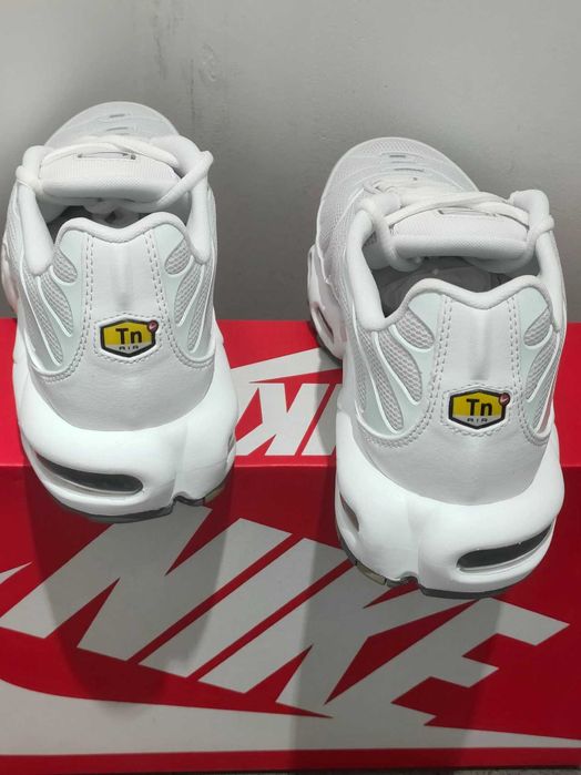 Buty Trampk Nike Air Max Plus White Nowy Roz.37,5