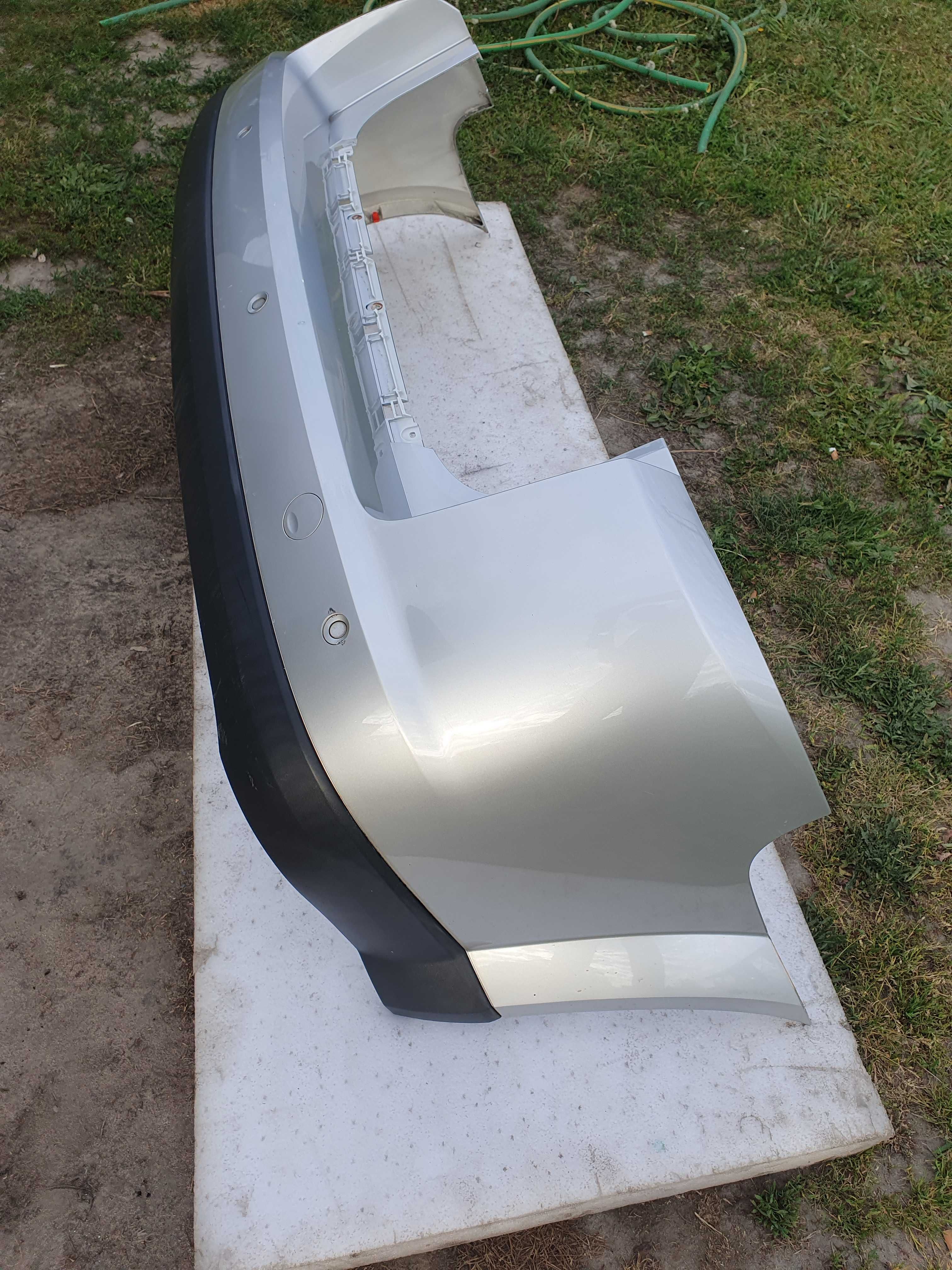 Zderzak tyl tylny Opel Signum z157 parki kpl