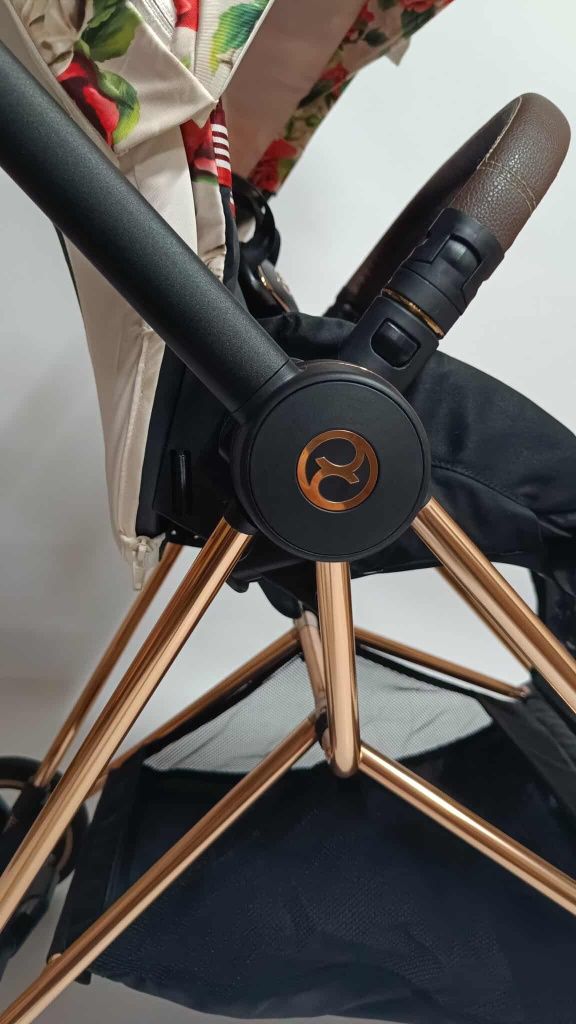 Cybex mios 3.0 spring blossom light wózek spacerowy