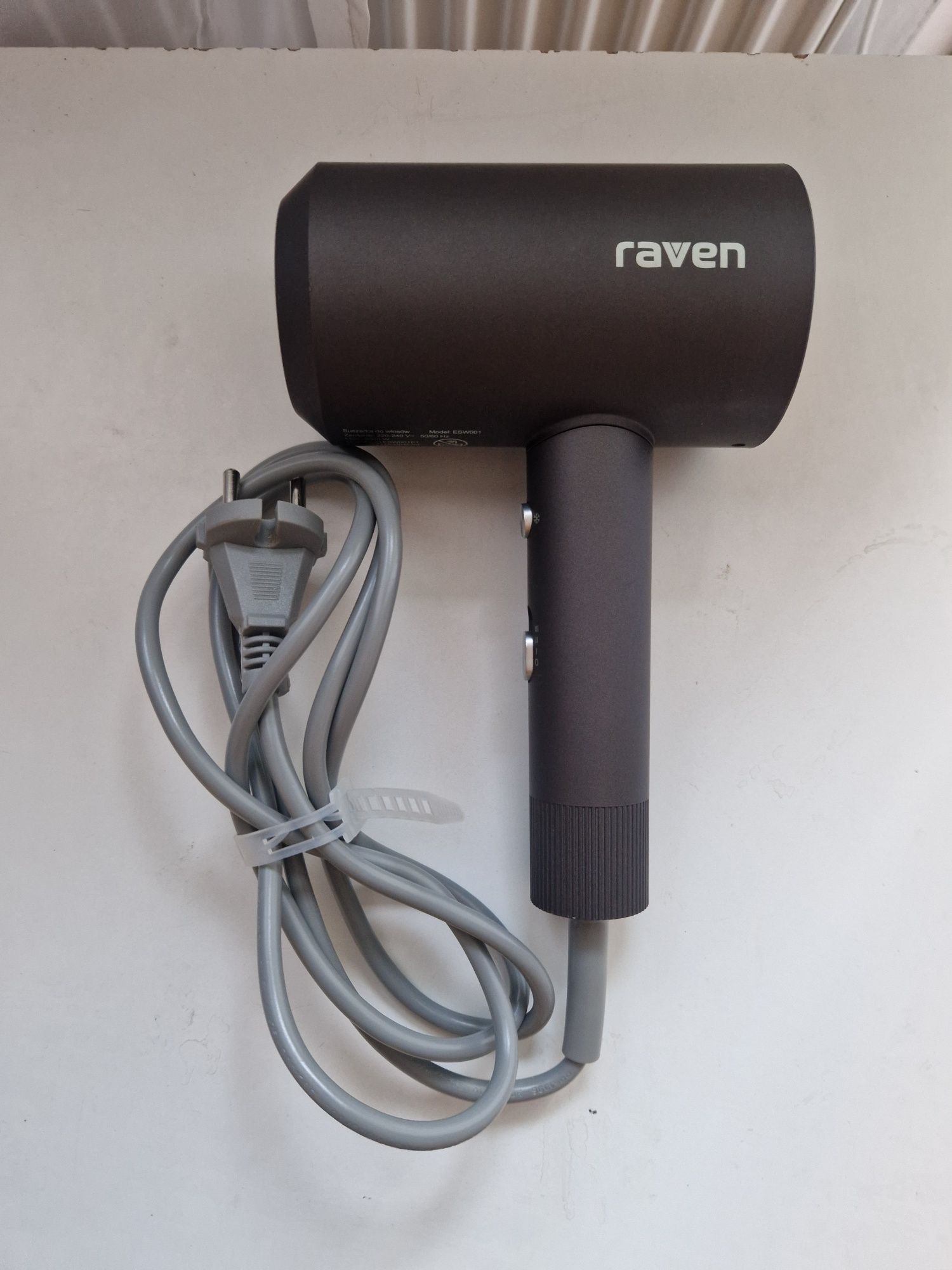 Suszarka do włosów Raven
