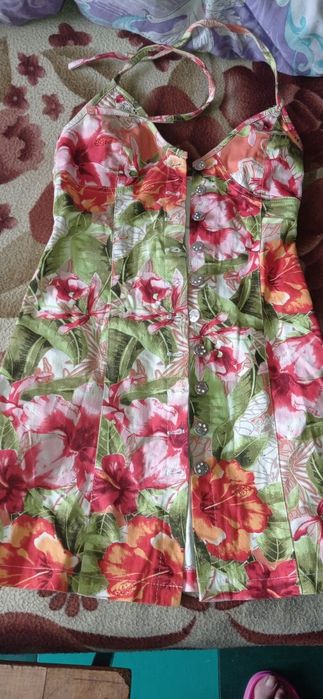 Продам сарафан женский