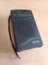 Stare radio przenośne turystyczne Sanyo RP-5070