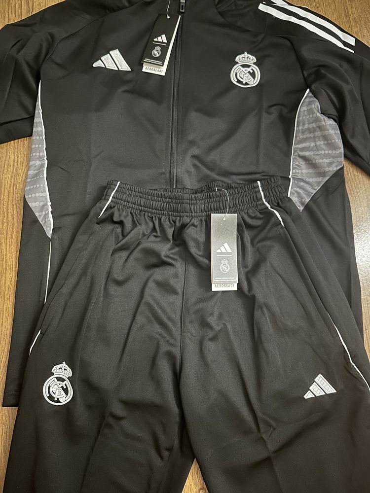 Fato de treino Real Madrid L novo com etiquetas!