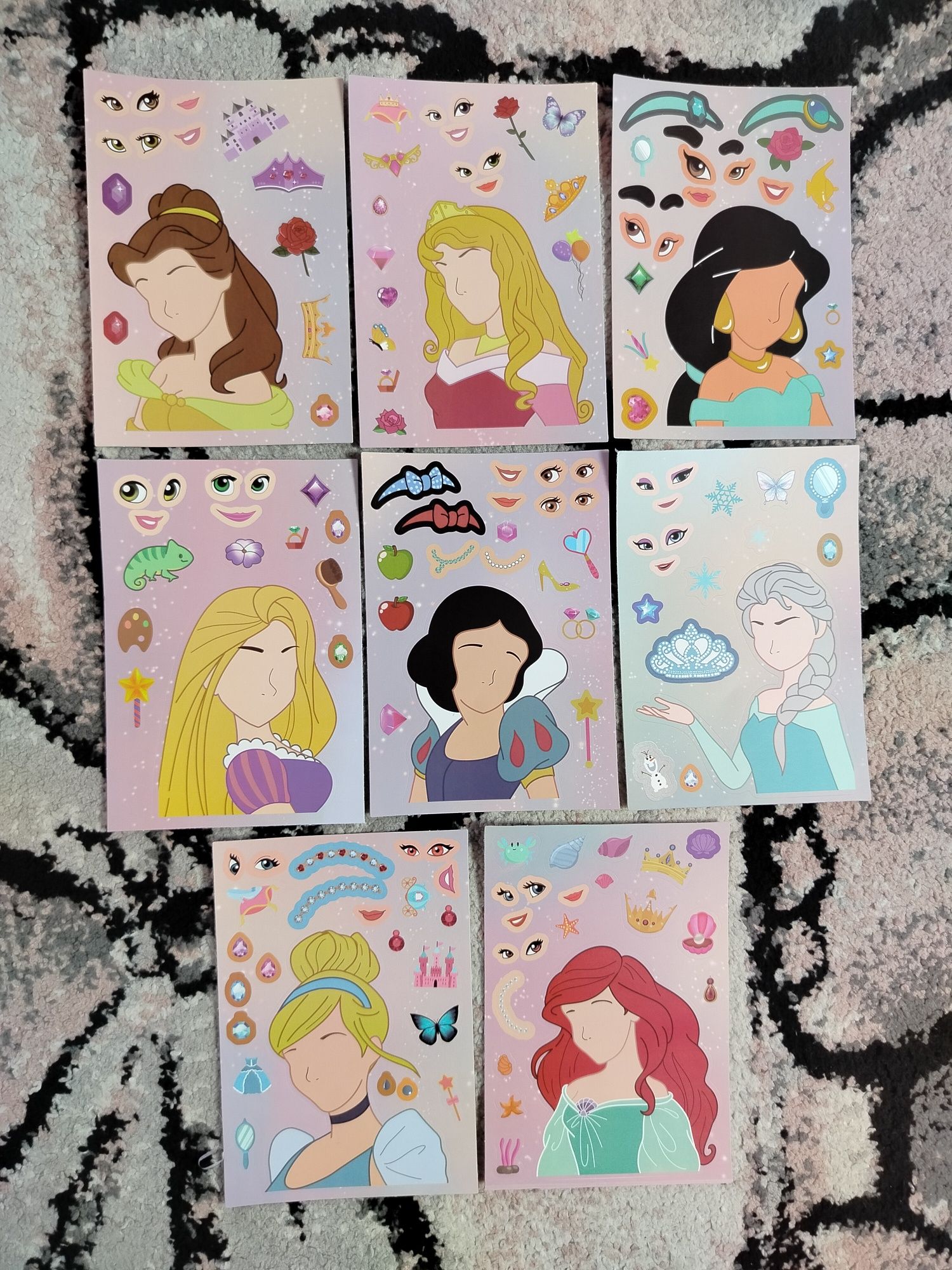 Karty z naklejkami Disney Princess
