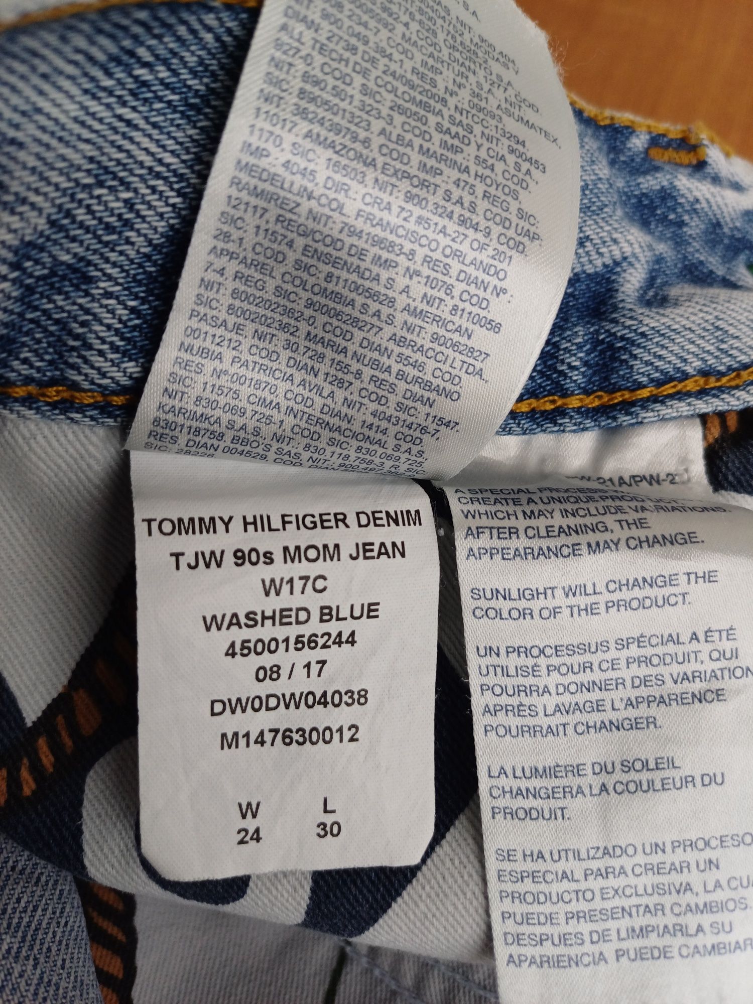 Шорты на девочку TOMMY HILFIGER оригинал 24 размер