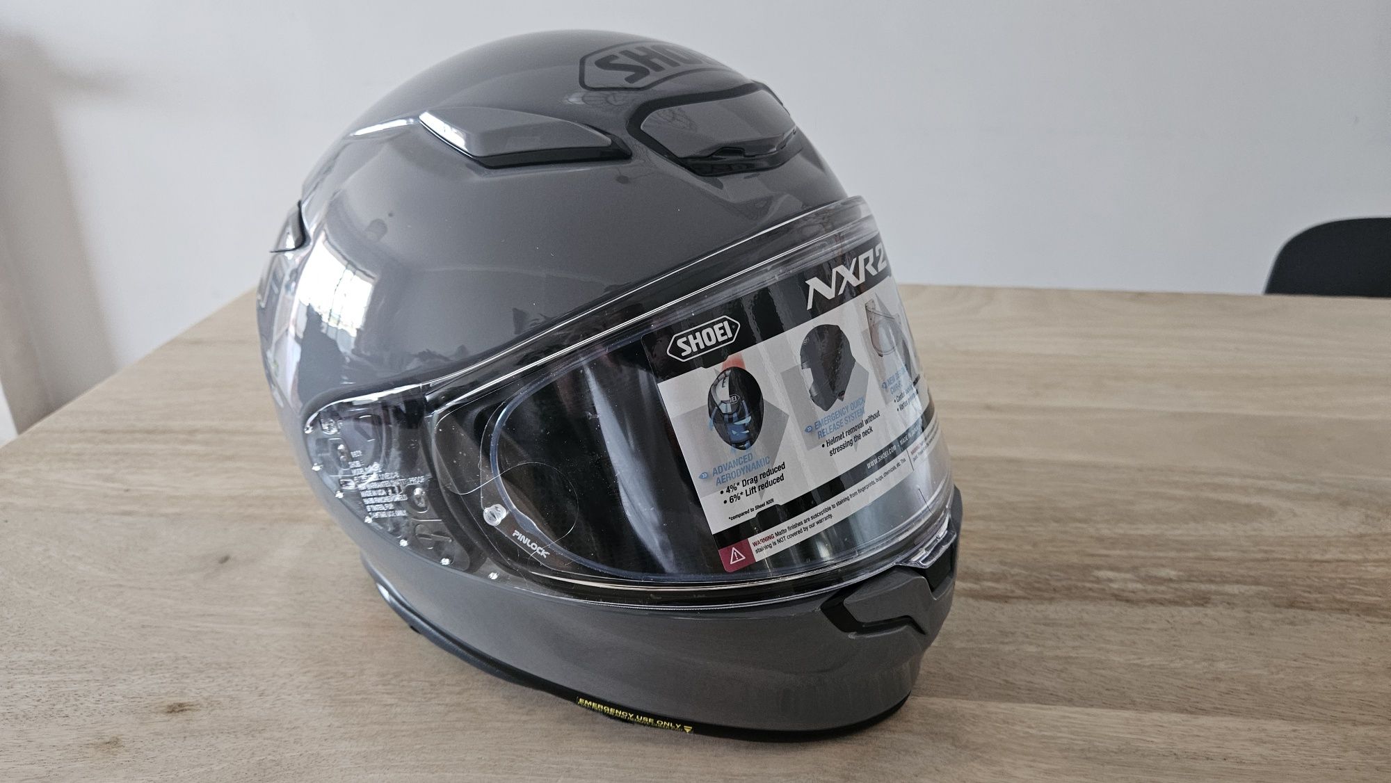 Capacete Shoei NXR 2