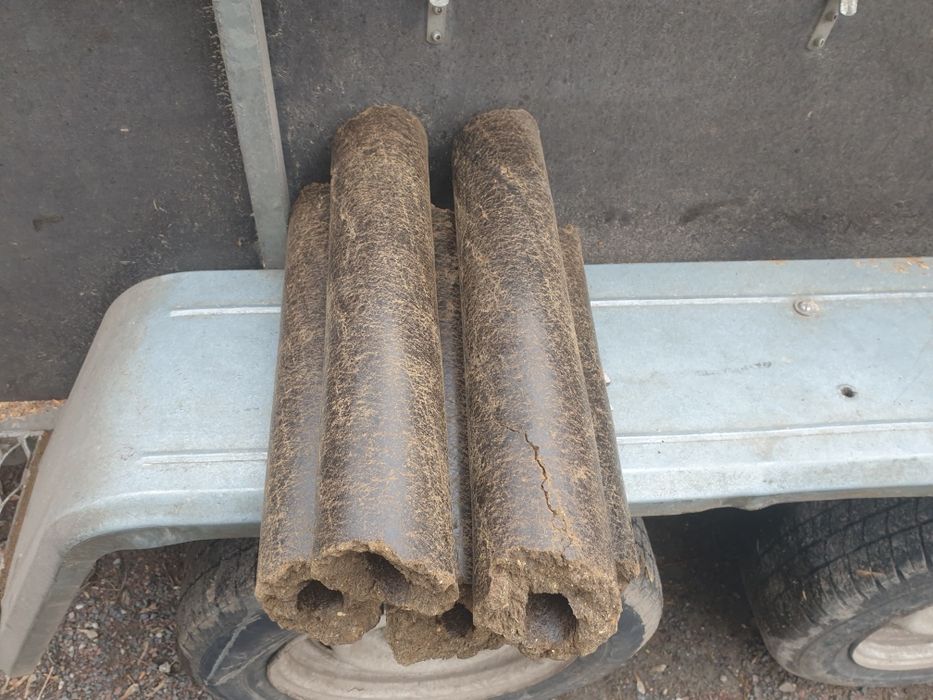 Дрова акация, фруктовые,  рубленные с доставкой..