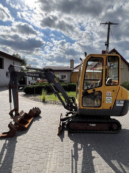 Minikoparka Volvo EC20B