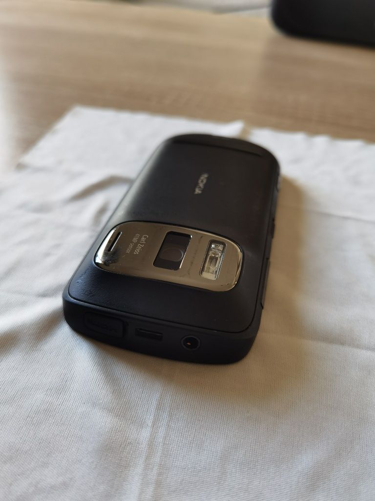 Nokia 808 Pureview