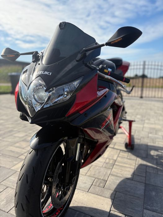 Suzuki GSX-R 750K8