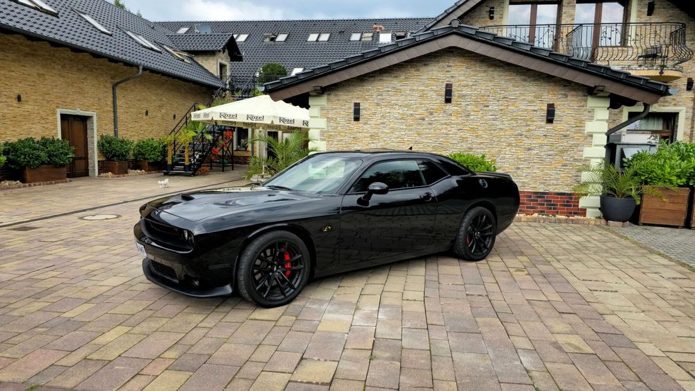 Dodge Challenger 6,4 R/T 1320 DRAG+ScatPack Film!