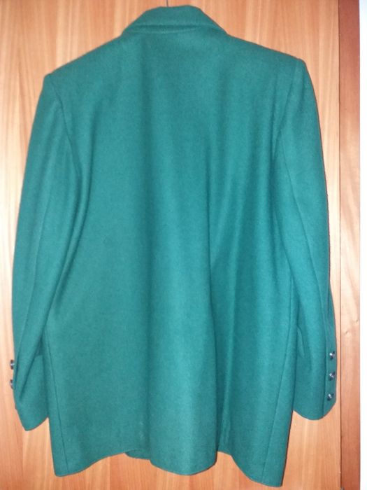 Casacos de fazenda e bombazine como novos