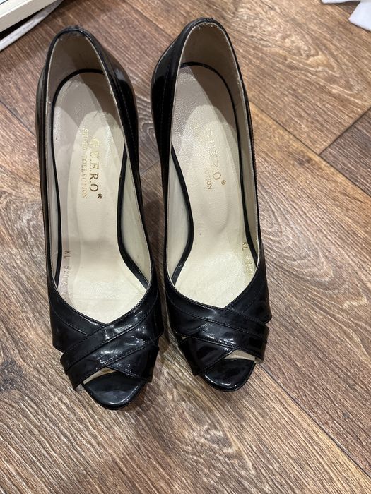 Туфли черные натуральная кожа ,37 размер