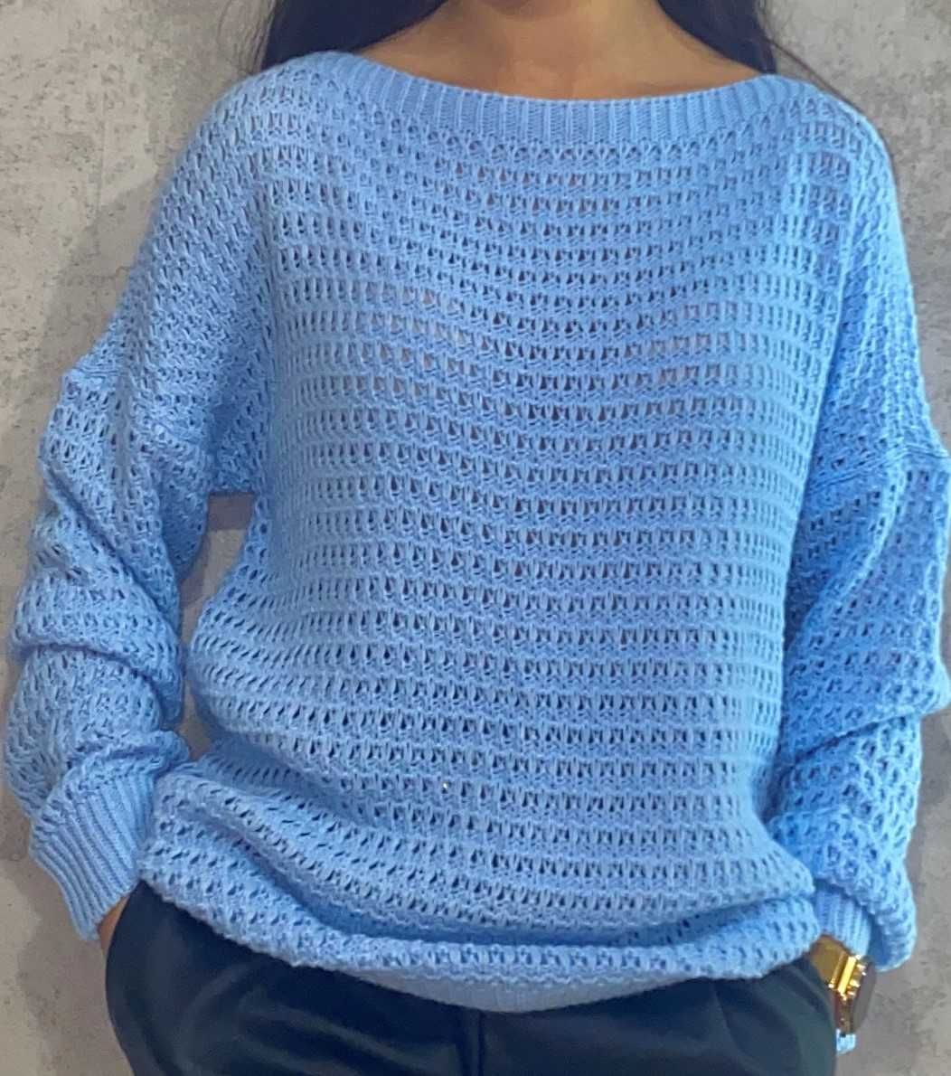 Sweter z ozdobnej tkaniny typu szydełko r.S