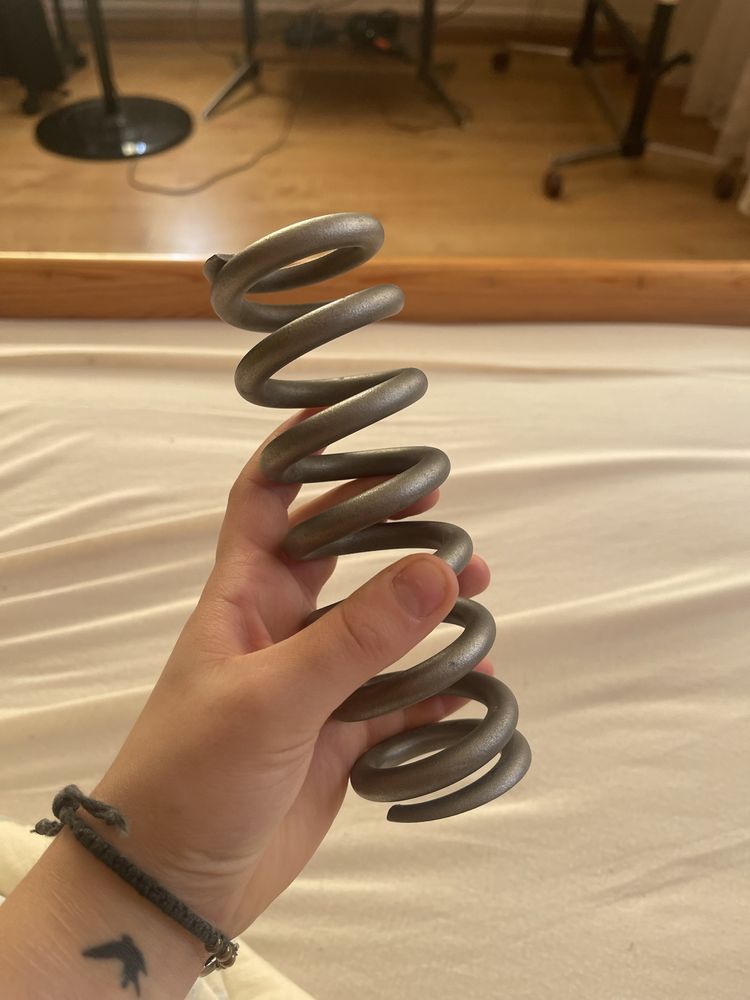 Sprężyna  tytanowa do roweru 300x3.00 Nuke proof ti