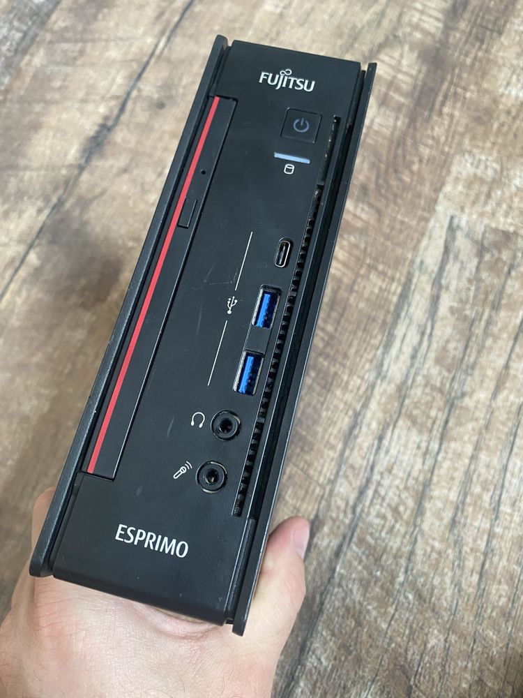 Mini PC Fujitsu Q957 i5 7500 8gb 256ssd