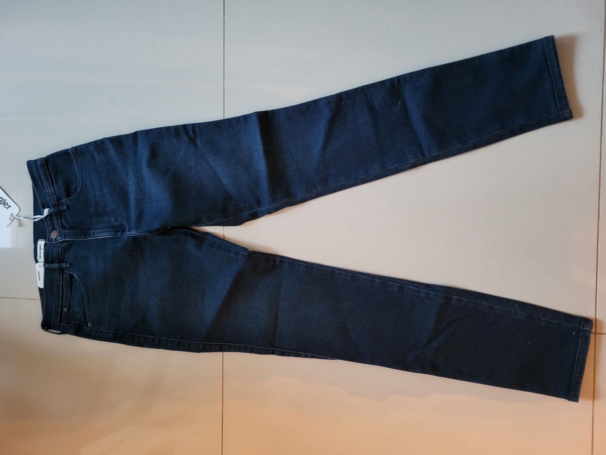 Spodnie jeans wrangler high skinny w 28 L 30