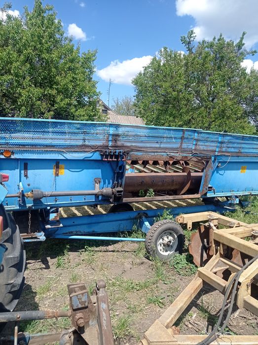 Продам комбайн BIZON 110