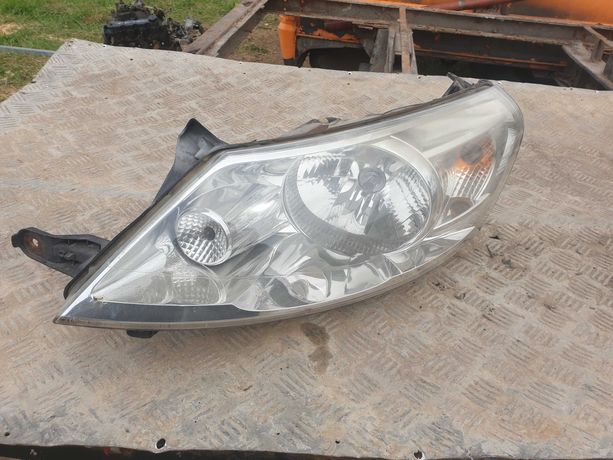 Lampa Lewa Fiat scudo 2 peugeot expert jumpy 07-16r