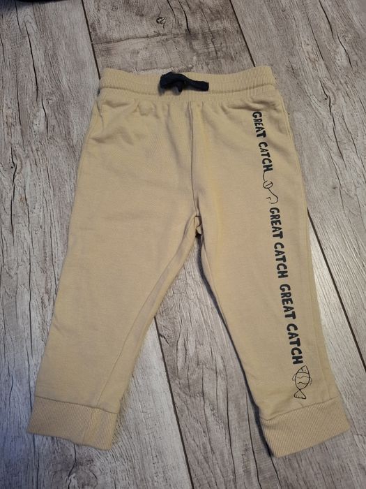 Spodnie dresowe rozm. 80