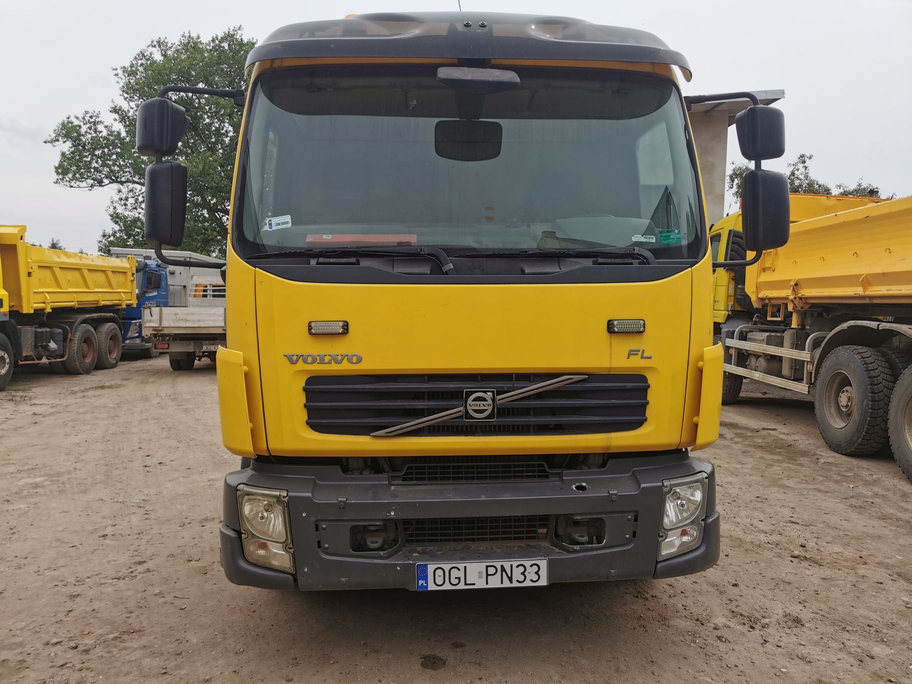 Volvo FL 240 4x2 2osie rama  2010r