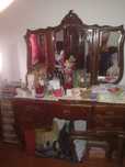 Conjunto de quarto usado linhas antigas