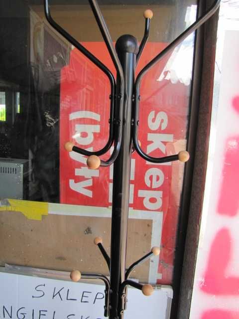 Wieszak Songmics stojak na ubrania, z metalu, wysokość 182 cm, czarny