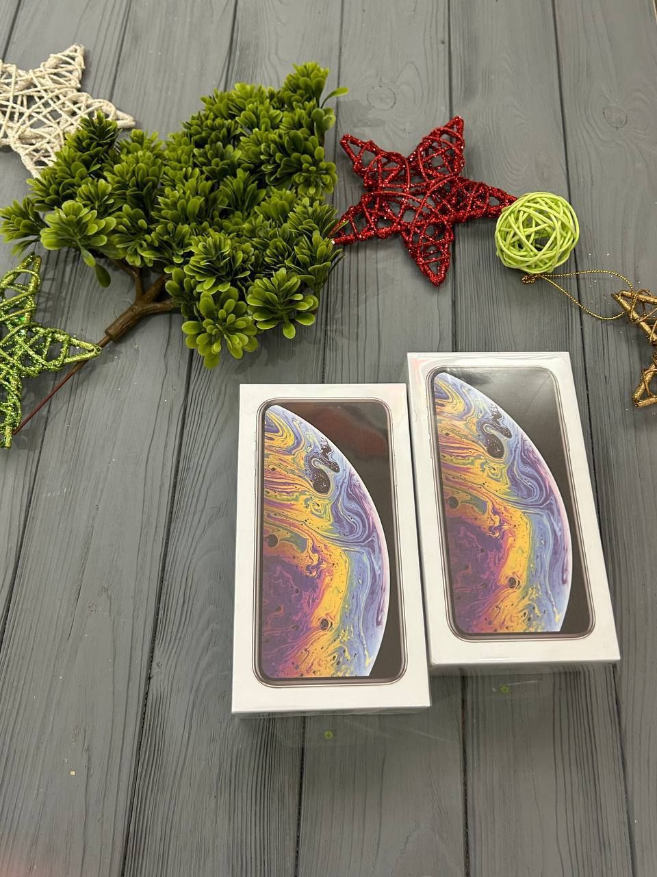 IPhone Xs (256) 380$