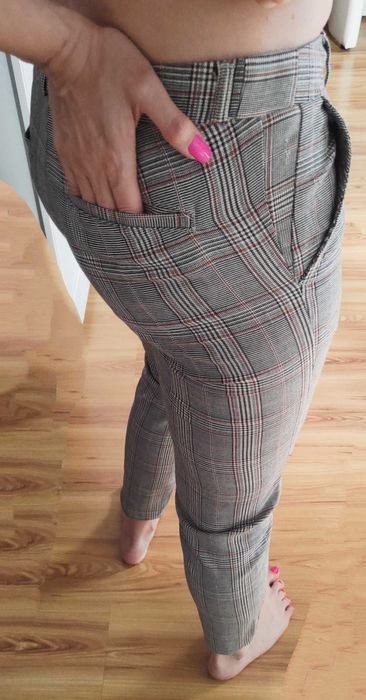 Piękne klasyczne ponadczasowe cygaretki Carry  rozm S