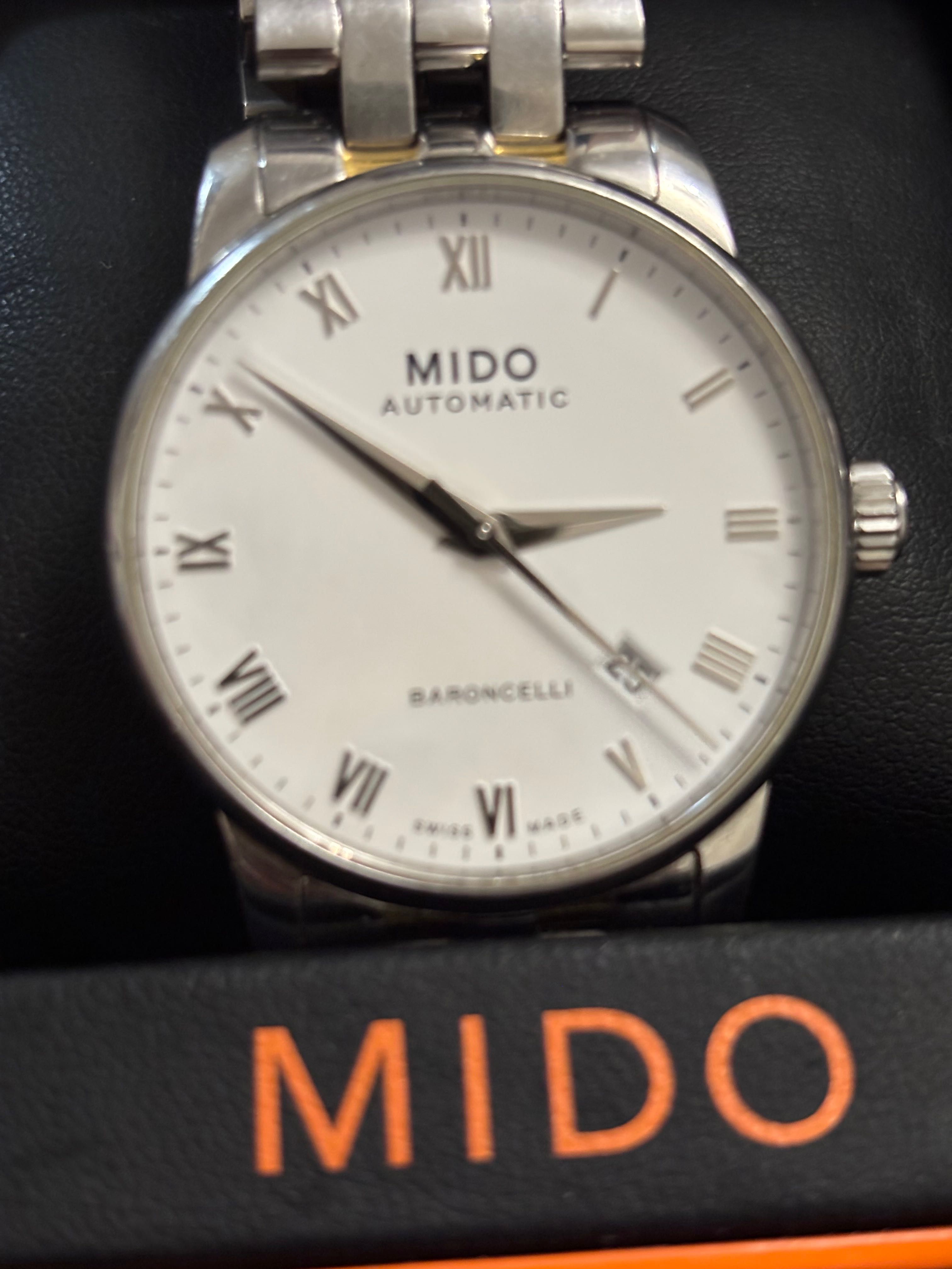 MIDO-Годинник класу люкс