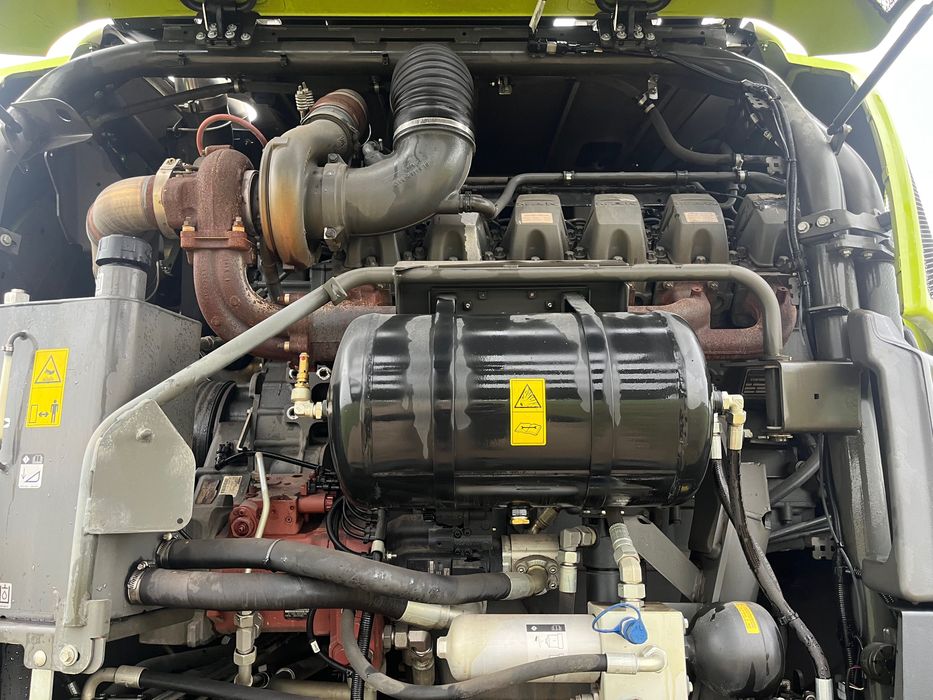 CLaas Jaguar 980 jak nowa