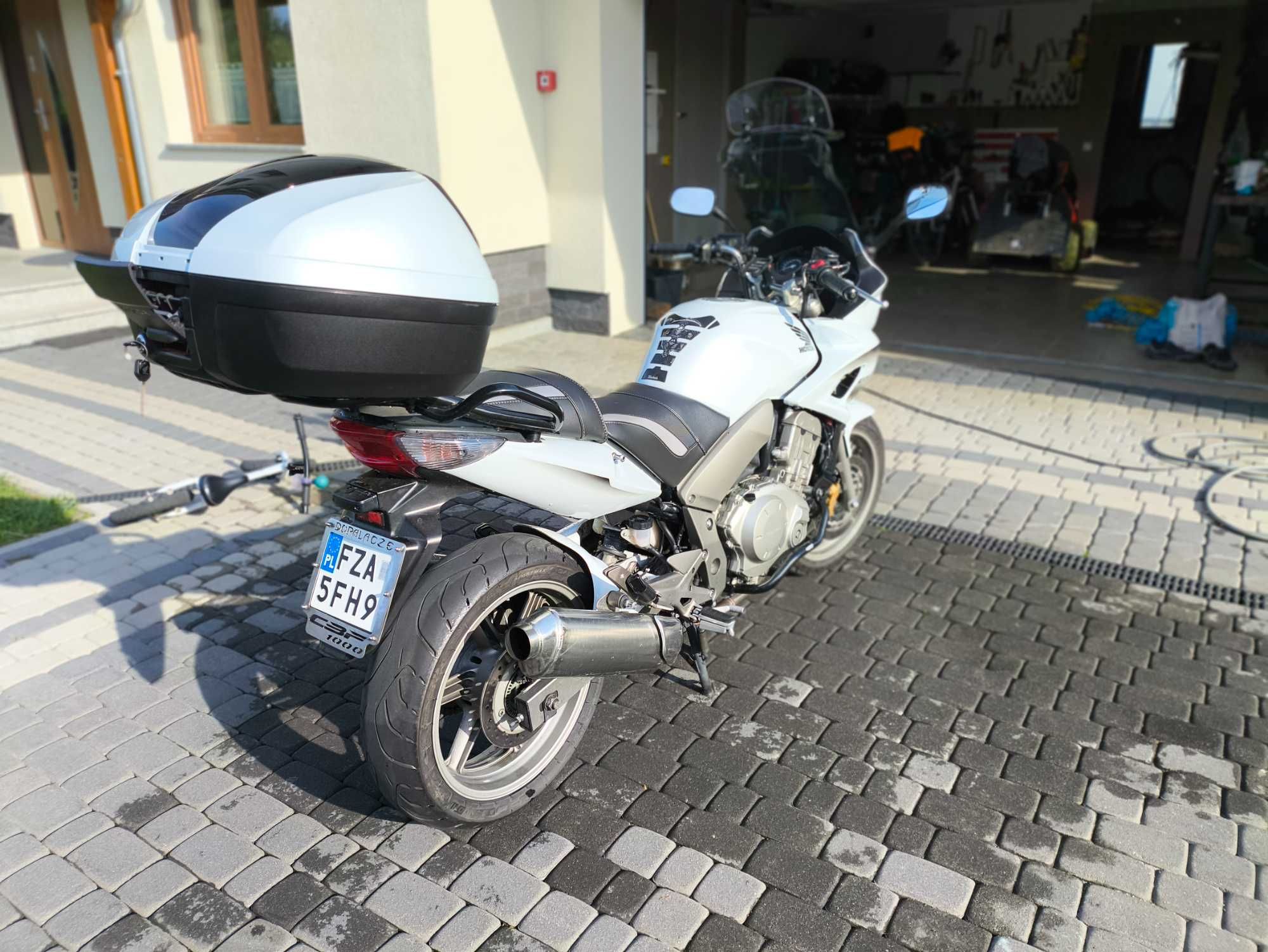 Honda CBF1000 doposażona