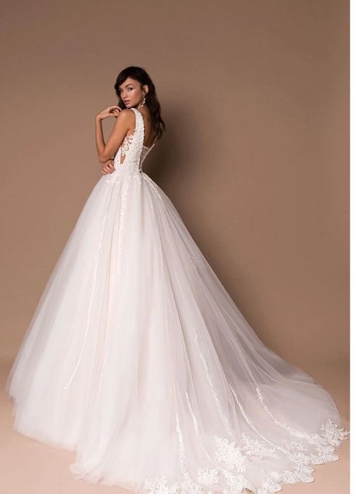 Весільна сукня НОВА