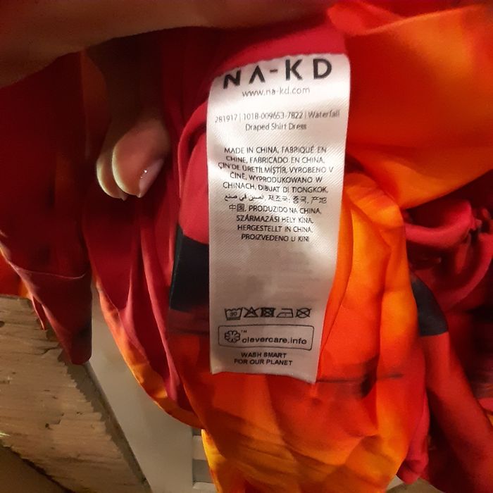Nowa sukienka imprezowa NA-KD rozm. L